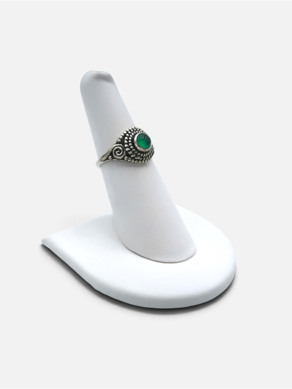 VINTAGE IMPERIAL JADE RING - Picture 2 of 3